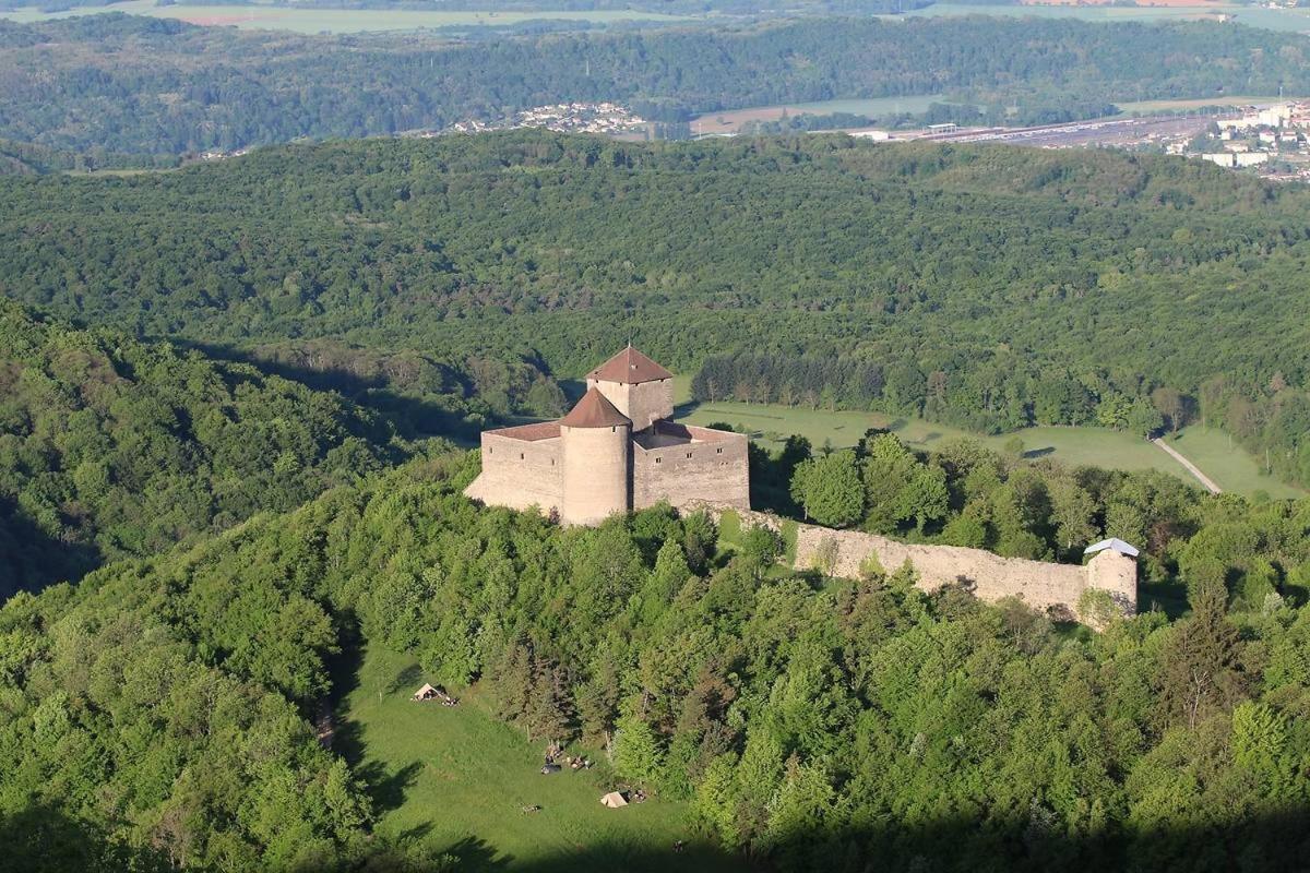 Gite Brin De Nature Au Coeur De La Nature Bugiste Amberieu-en-Bugey Exterior photo